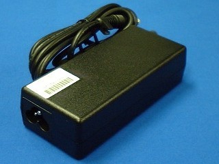 HP - 371790-001 - AC adapter (65 watt) - 50/60 Hz - 65 W - 18.5 V - 2,4 A